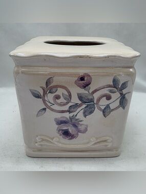 Croscill Chambord Bordeaux Purple Roses Ceramic Tissue Cover